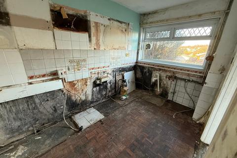 6 Heol Isaf, Neath, SA11 3SR