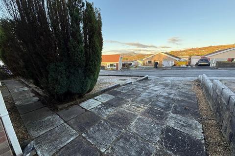 6 Heol Isaf, Neath, SA11 3SR