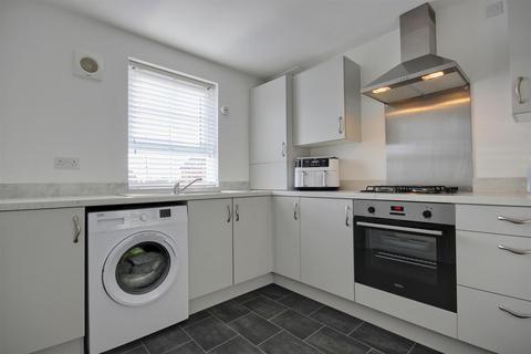 3 bedroom terraced house for sale, Morris Croft, Cottingham