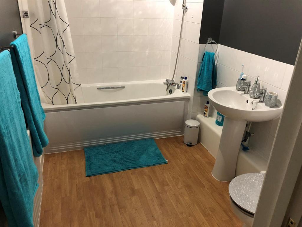 Bathroom-2.jpg