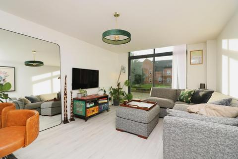 1 bedroom flat for sale, Hatfield Road, St Albans, AL1