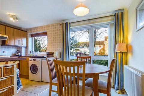 2 bedroom apartment for sale, Montagu Road, Highcliffe, Christchurch, Dorset, BH23