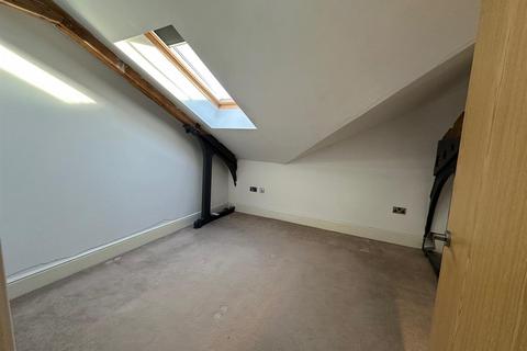 2 bedroom apartment to rent, Dean House Lane, Luddenden, Halifax