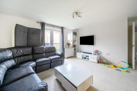 2 bedroom apartment for sale, Kingswood Close, Camberley, Surrey, GU15