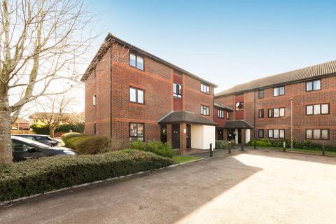 1 bedroom ground floor flat for sale, Linacre Close, Didcot OX11