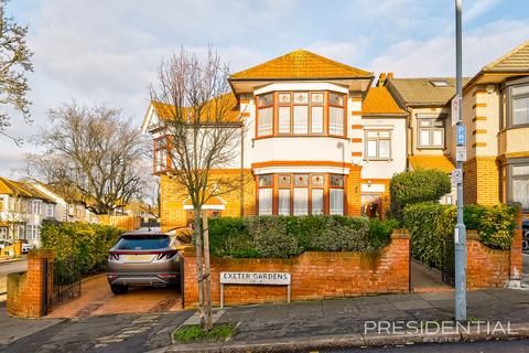 6 bedroom semi-detached house for sale, Ilford IG1