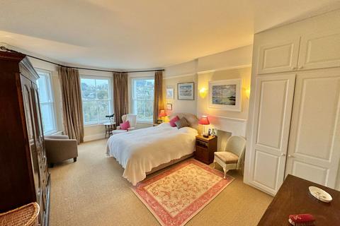 16 Lower Port View, Saltash, PL12 4BY