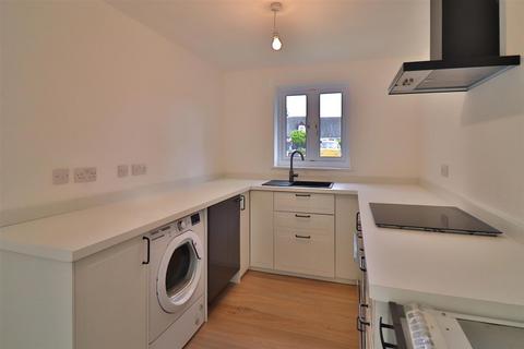 2 bedroom cottage to rent, Aylward Close, Hadleigh, IP7