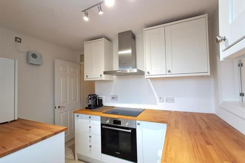 2 bedroom apartment to rent, Barrington Court, Bristol