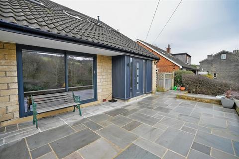 4 bedroom semi-detached house for sale, Oldham Road, Ripponden