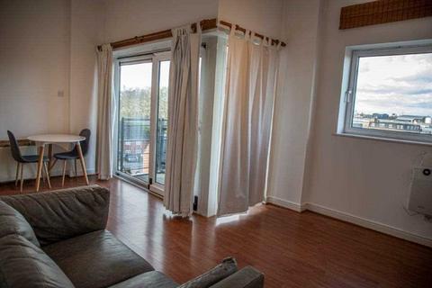 1 bedroom apartment for sale, Fishguard Way, Galleons Reach, London