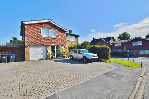 4 bedroom detached house for sale, Journeys End, Stoke Poges, Slough