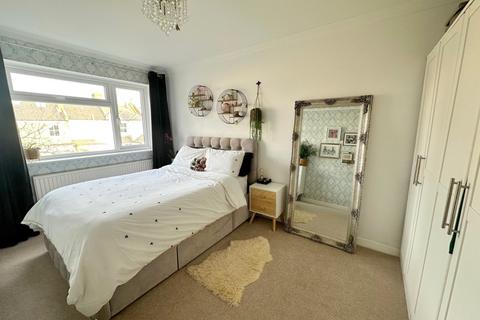 20 Clewer Fields, Windsor, SL4 5BW