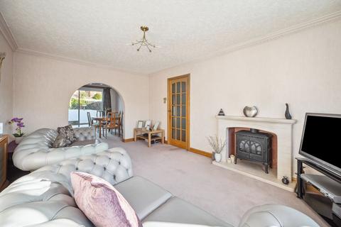 3 bedroom semi-detached house for sale, Greenfield Avenue, Oakes, HD3