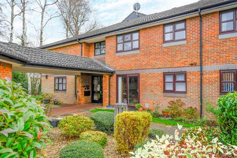 2 bedroom retirement property for sale, Addlestone KT15