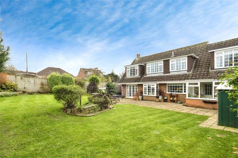 4 bedroom detached house for sale, Lanhams Close