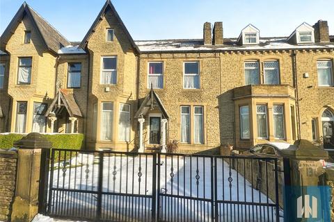 8 bedroom terraced house for sale, Halifax Old Road, Huddersfield, HD2