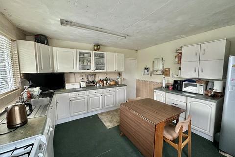 3 bedroom detached bungalow for sale, Stocks Bank Road, Mirfield