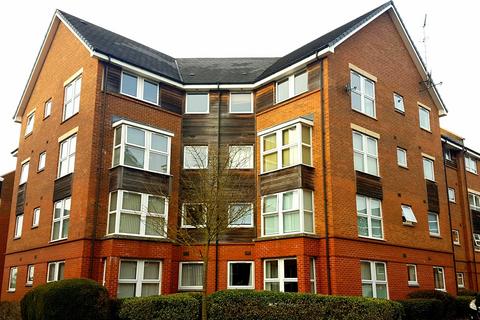 2 bedroom apartment to rent, Chain Court, Old Town, Swindon, SN1