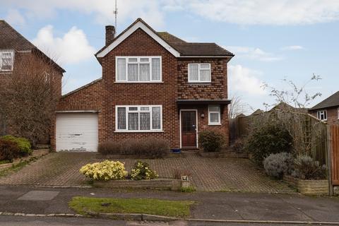 3 bedroom detached house for sale, Vogan Close, Reigate