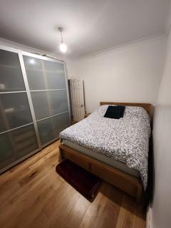 1 bedroom house to rent, BEAUTIFUL DOUBLE ROOM | single person only , London E17