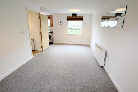 2 bedroom apartment to rent, Linnet Court, Uppingham LE15