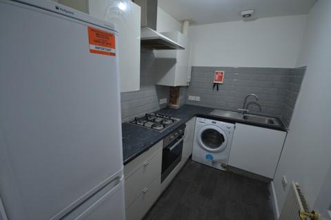 2 bedroom flat to rent, Cadiz street, Leith, Edinburgh, EH6