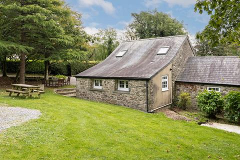 4 bedroom cottage for sale, Llysyfran, SA63