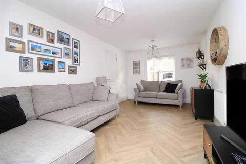 3 bedroom semi-detached house for sale, Dukes Wood Close, Boreham, Chelmsford