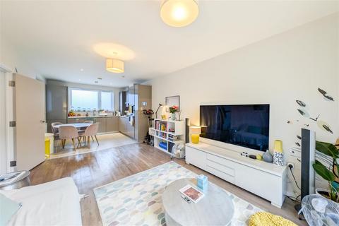 2 bedroom terraced house for sale, Sphinx Way, Barnet EN5