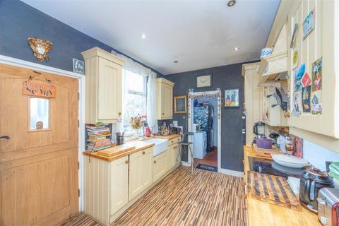 4 bedroom semi-detached house for sale, Glen Road, Sheffield