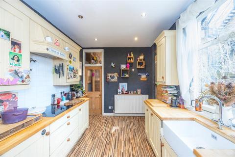 4 bedroom semi-detached house for sale, Glen Road, Sheffield