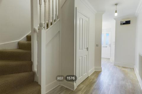 4 bedroom townhouse to rent, 17, Well Lane, BEVERLEY, HU17 9BL