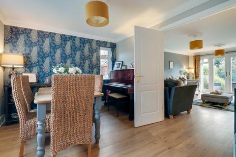7 Sonning Way, Shoeburyness, Southend-on-sea, SS3 8YQ