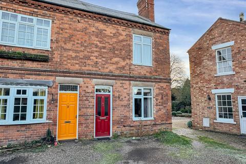 3 bedroom townhouse for sale, West End Villas, Radcliffe on Trent, Nottingham