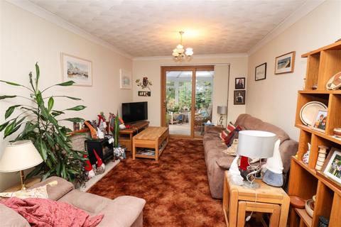 4 bedroom detached house for sale, Tavistock Road, Fleet GU51