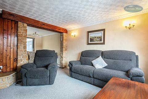 21 Maple Grove, Stocksbridge, Sheffield, S36 1ED