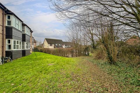 38 Brecken Close, St Albans, AL4 9LF