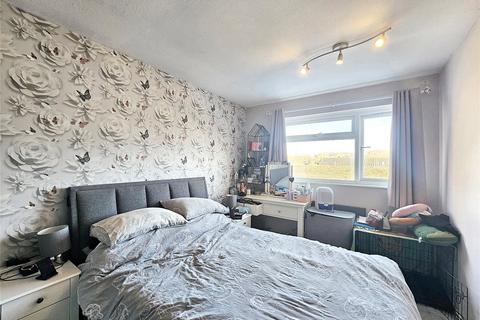 4 Tufts Field, Midhurst, GU29 9BU