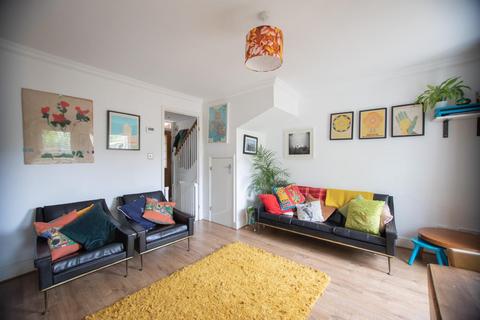 2 bedroom terraced house for sale, Chichester Mews, West Norwood