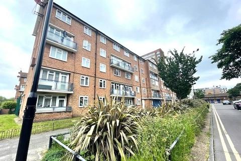 Paragon Road, London, Greater London, E9