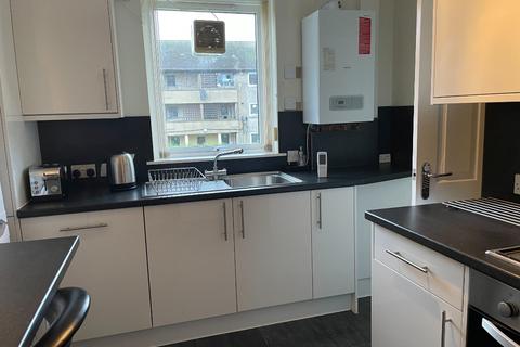 2 bedroom flat to rent, Burnbrae Crescent, Summerhill, Aberdeen, AB16