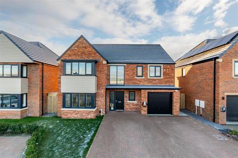 4 bedroom detached house for sale, Corver Crescent, Havannah Park, NE13