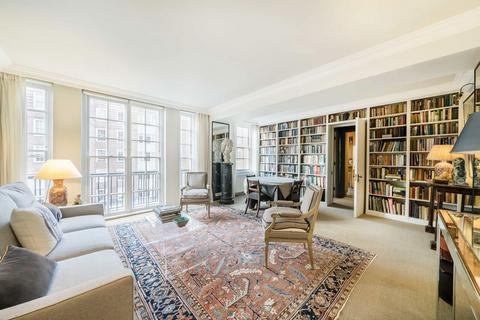 2 bedroom flat for sale, Whiteheads Grove, London SW3