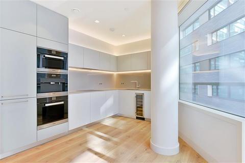 2 bedroom flat to rent, Duchess Walk, One Tower Bridge, London, SE1.