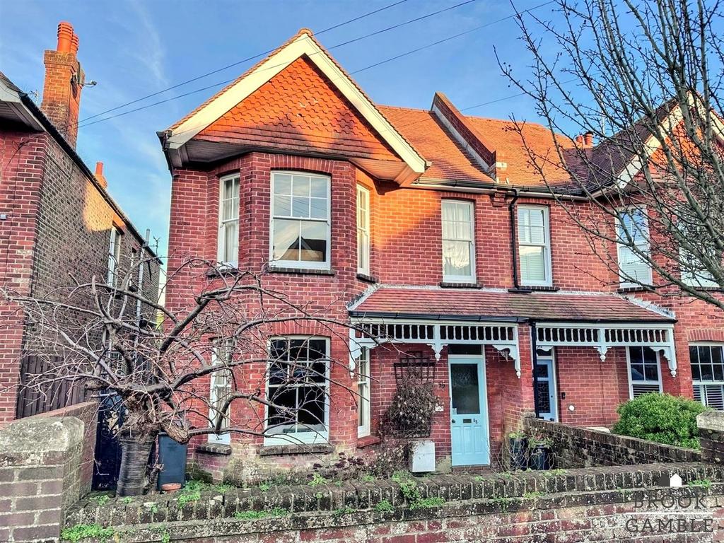 Milton Road, Eastbourne BN21 4 bed house - £575,000