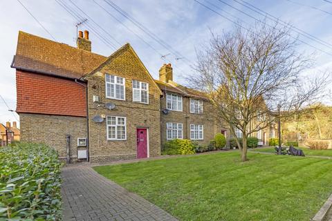 1 bedroom flat for sale, Fitzneal Street, London W12