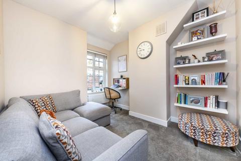 1 bedroom flat for sale, Fitzneal Street, London W12