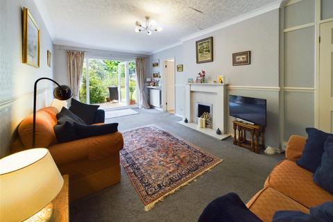 3 bedroom bungalow for sale, Wadhurst Grove, Nottingham, Nottinghamshire, NG8