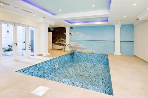 undefined, HERBERT CRESCENT, London, SW1X